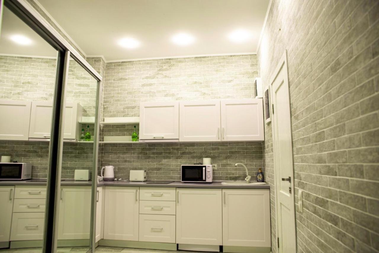 Adele Apartment Mizhhirya  Bagian luar foto